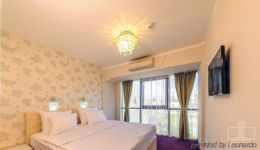 Philia Hotel Podgorica Exteriér fotografie